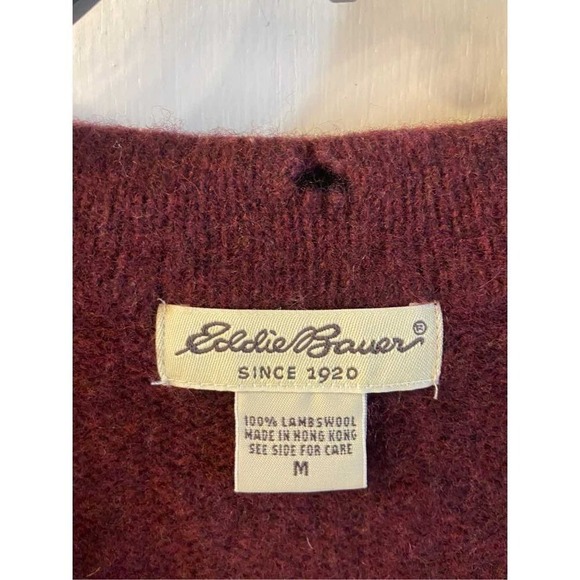 Eddie Bauer 100% Lambswool Sweater Burgundy Medium M Hong Kong VTG Cardigan - Picture 2 of 4